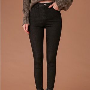 Chuu minus 5kg black jean